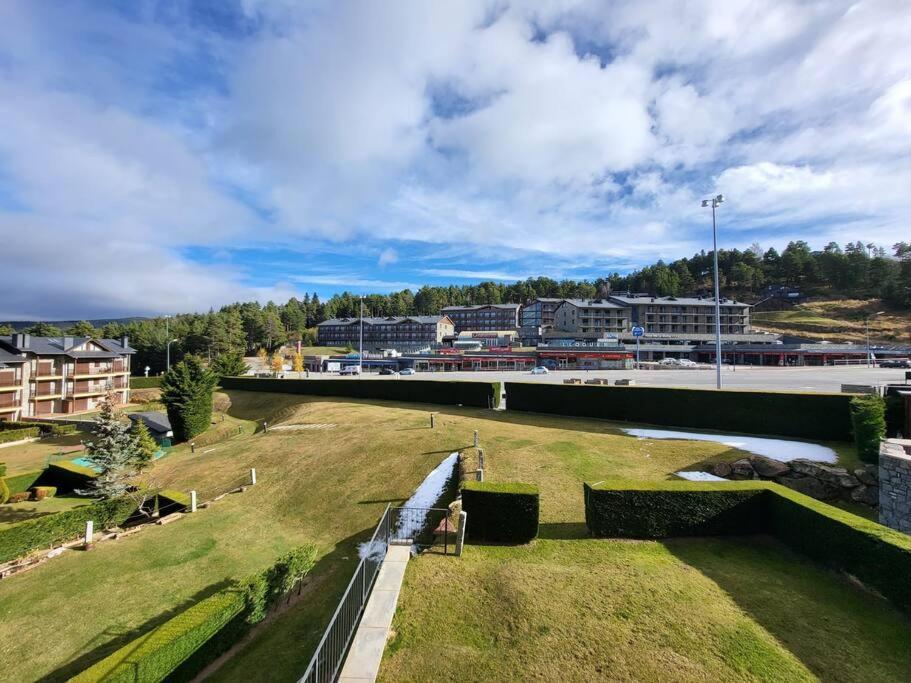 Apto A Pie De Pistas En La Molina لا مولينا المظهر الخارجي الصورة